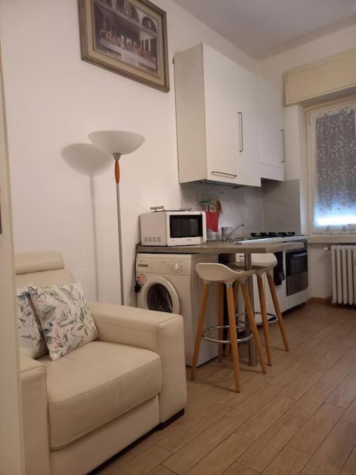 Edith Home Doccia Idromassaggio Milão Exterior foto